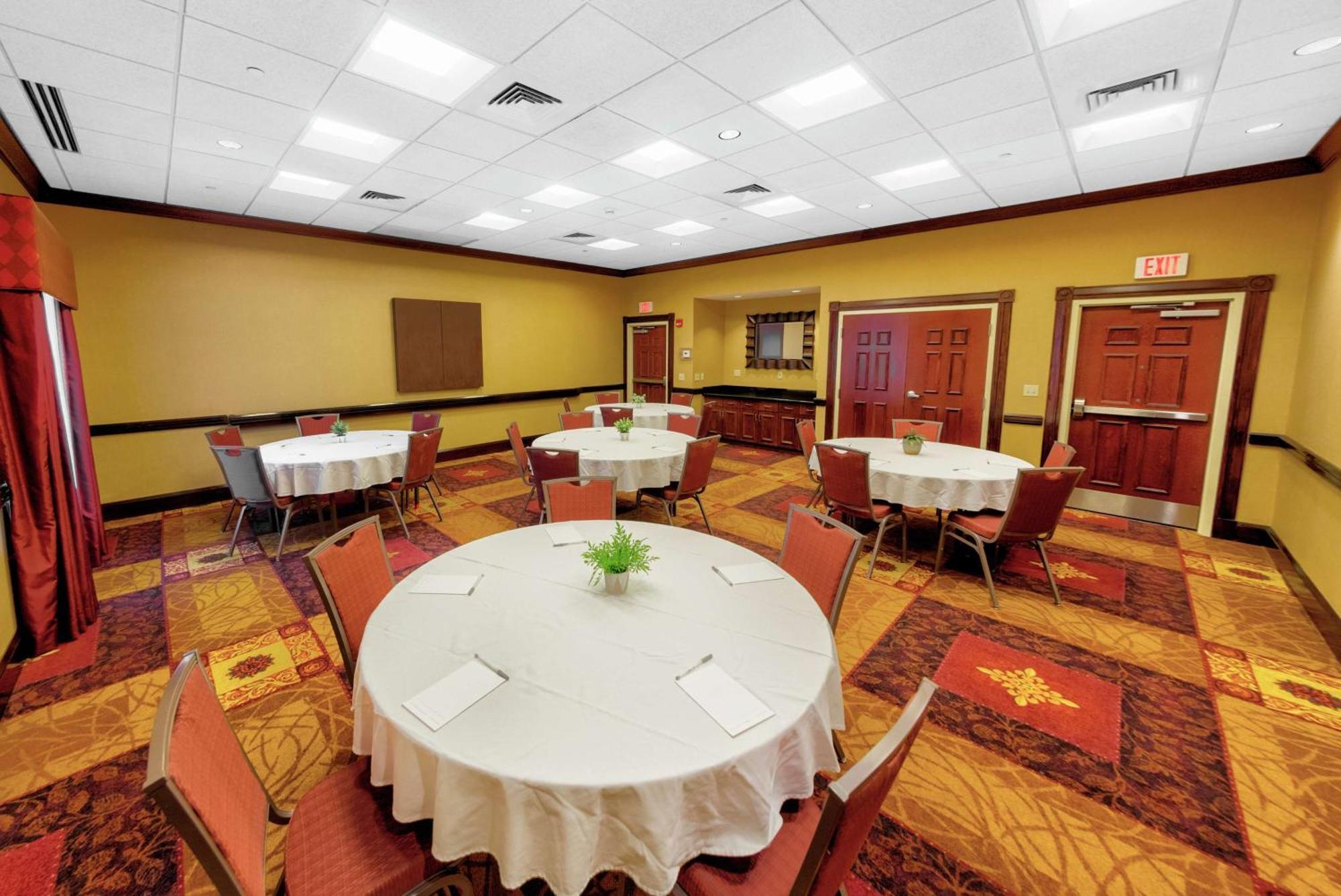 Hampton & Chadds Ford Hotel